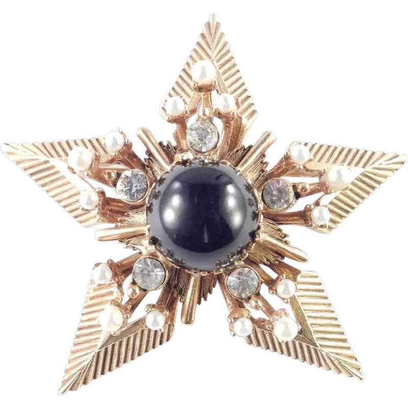 Florenza brooch