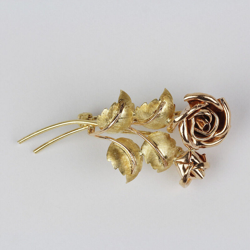 Gold brooch pin